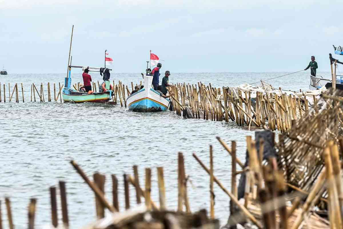 Dampak Sosial Pagar Laut Kehilangan Identitas Nelayan