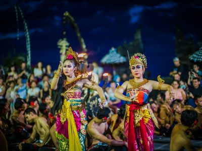 Bahasa Daerah Dan Identitas: Apakah Kehilangan Akar Budaya
