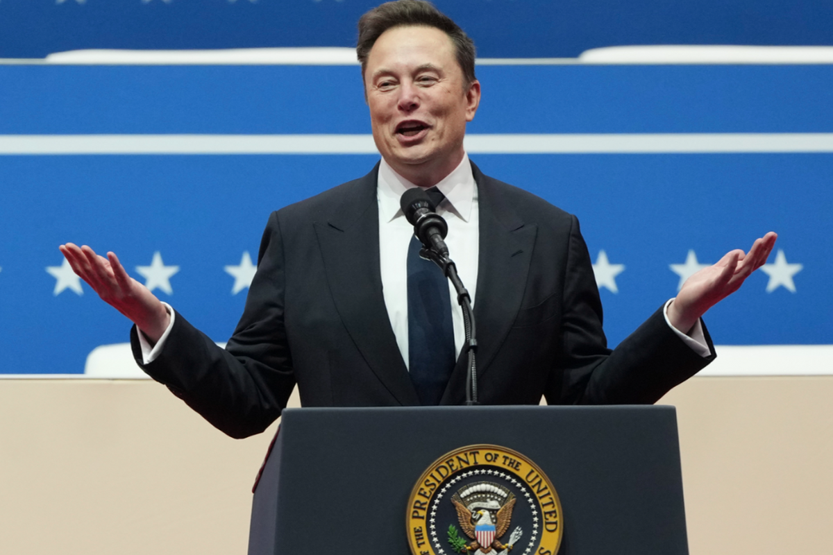 Duit Gak Berseri! Elon Musk Punya 13 Ribu Triliun