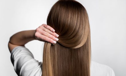 Biar Warna Awet, Kapan Sebaiknya Keramas Setelah Mewarnai?