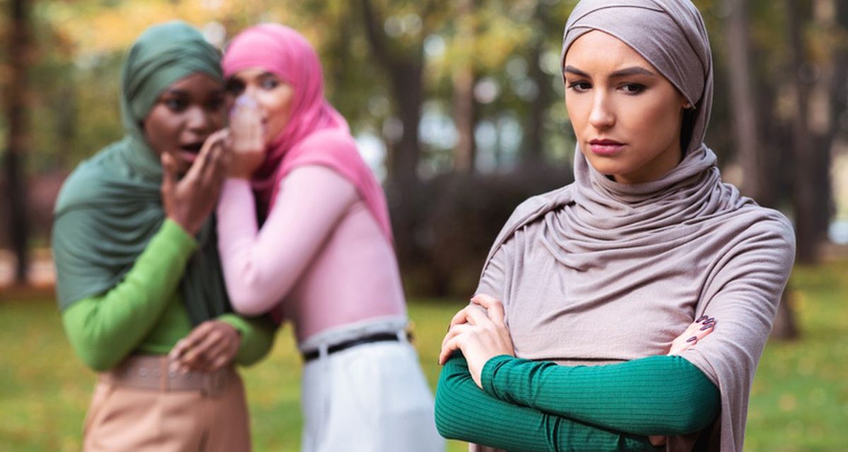 3 Cara Terbaik Untuk Hindari Sikap Dengki