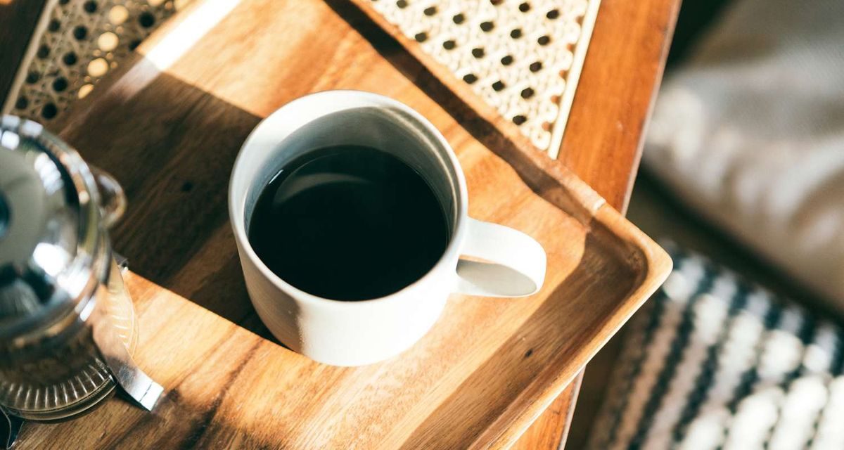 Rahasia Tetap Segar: Jangan Langsung Ngopi Begitu Bangun!