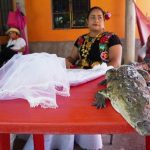 Bukan Sama Manusia, Walikota Ini Malah Nikahi Buaya