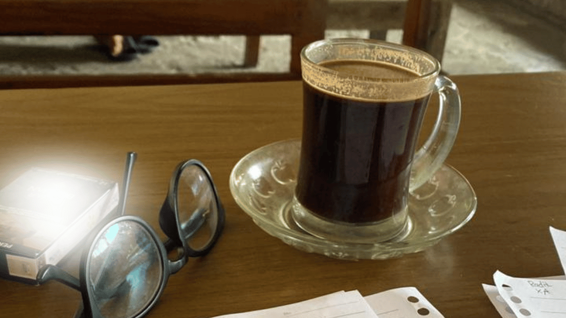 Suka Ngopi? Awas, Bisa Bikin Antibiotik Gak Mempan!