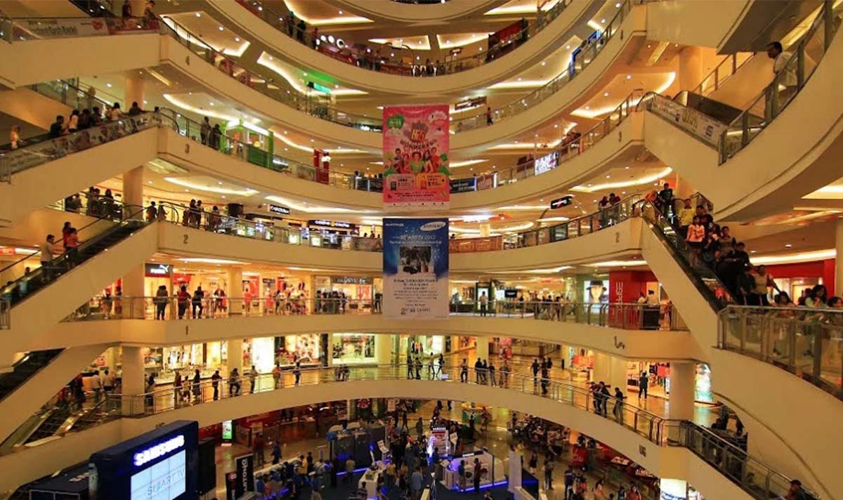 Cari Tempat Belanja? Ini Pusat Surabaya Yang Paling Terkenal
