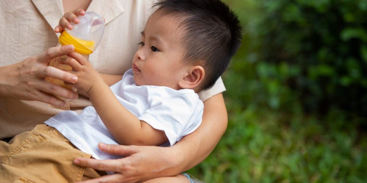 Manfaat Luar Biasa ASI Eksklusif Bagi Bayi!