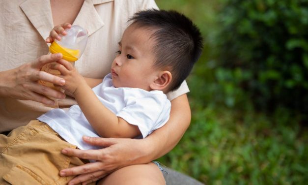 Manfaat Luar Biasa ASI Eksklusif Bagi Bayi!