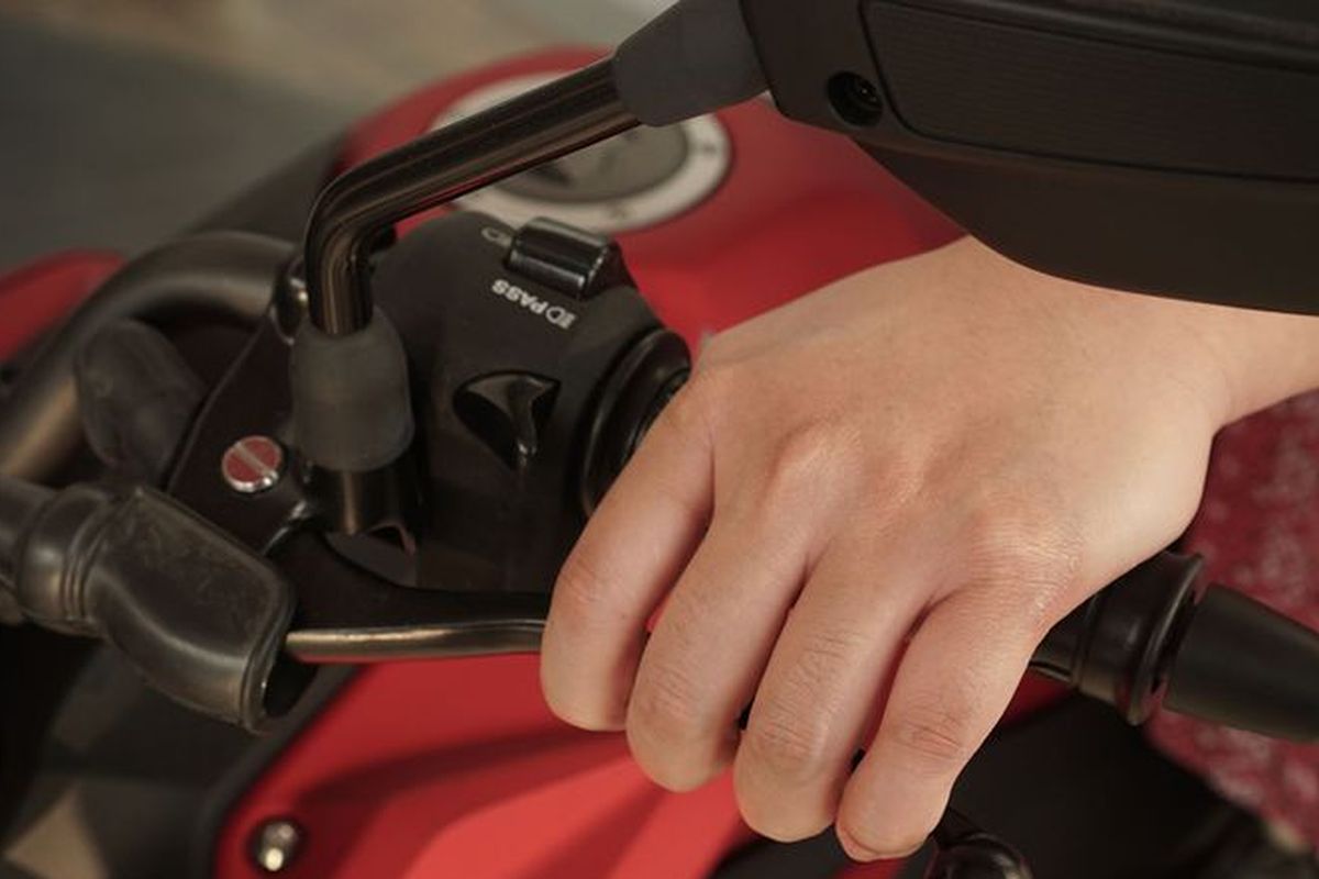 Matic Minggir Dulu, Ini 4 Keunggulan Nyata Motor Manual