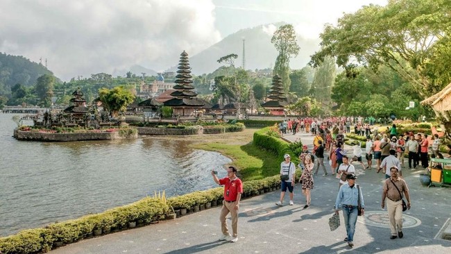 Bali Makin Ramai! Kunjungan Turis Asing Cetak Rekor Baru