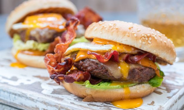 Kedai Burger Solo Yang Seru Buat Bersantai